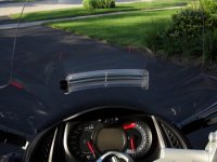 windshield vent in Spyder 003.jpg