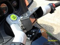 Zumo 600 GPS Sun Shade 004 (640x480).jpg