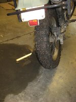 studded tires 007.jpg