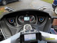 Eddies Gauges Voltmeter & Clock1 (1) (640x480).jpg