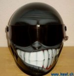 cool_motorcycle_helmets_640_11.jpg