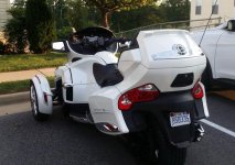 2015 Can-Am RT Limited White 3.jpg