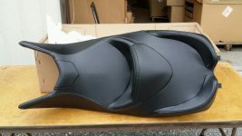 2013 can-am stock seat.jpg