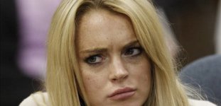 Splash-News-Lindsay-Lohan-annoying-other-inmates.jpg