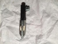 grease fitting 001.jpg