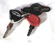 Hole in Spyder key.jpg