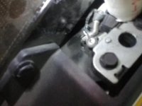 screw in spyder seat lock.jpg