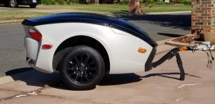 Trailer w black wheels  II.jpg