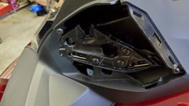 Headlight vert adj.jpg