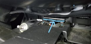 Locking tab with arrows.jpg