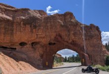 12-Utah highway 12, 1 of 2 arches.jpg