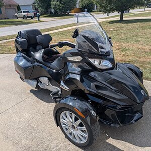 2015 Can Am Spyder RT Sm6 TRG