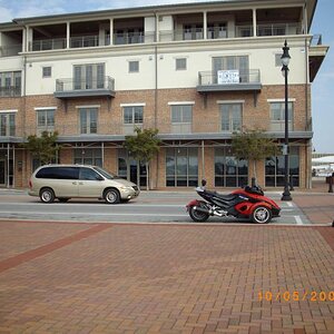 URBAN SPYDER ON PALAFOX