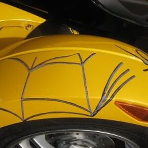 FRONT RIGHT SIDE FENDER - Graphic Kit 1 - www.autotrimdesign.com