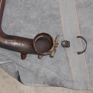 exhaust right gasket