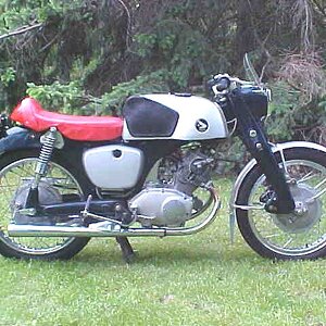 1961 Honda CB92R Benly Super Sport Racer
This is my baby!  One of only 148 1961 racers made.  They also made a couple hundred in 1962.  Honda's 1st at