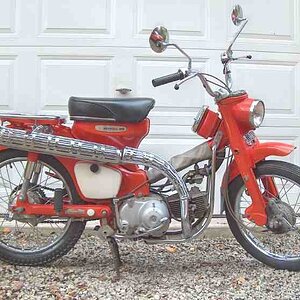 Nancy's 1968 Honda CT90 Trail 90
Her first motorcycle...never on the street.  A dandy pitbike!