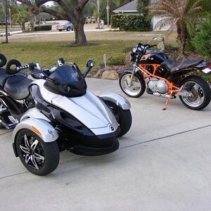 BUELL AND SPYDRRR 032