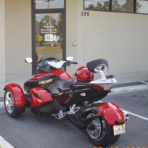 My ride awaits, DaVita Dialysis Center.