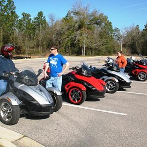 wbbrn1952, kalavera, littlebit & TONI's Spyders