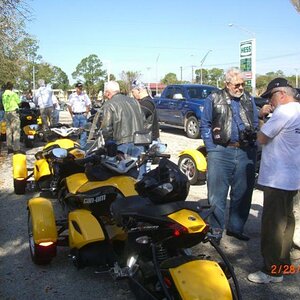 user960 pic1234 1235986680