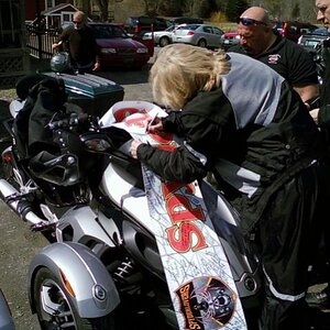 6837c2118e55fbe048faac4aaa3bdfd60 large