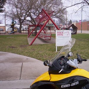 World's Largest Porch Swing, Hebron, NE