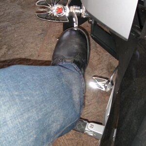 Left side, foot distance top view