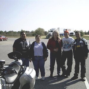 Kalavera (Rodney), Littlebit (Lorie), Jan, Steven (Sabunim5)
and Doru (Docdoru)