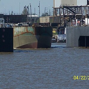 new boat hull going on dry dock