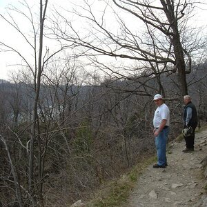 Niagara Falls Trip - Watch that first step!