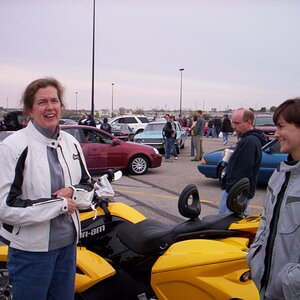 2spyders and Coffee Chic