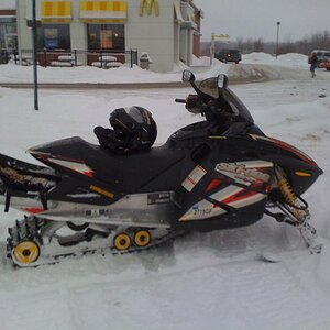 2005 Rev 600 SDI