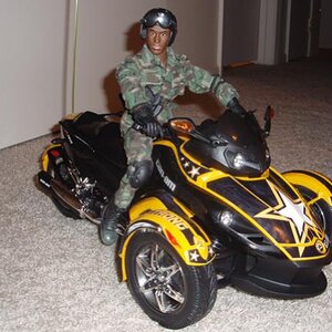 Mini Me on RC Spyder