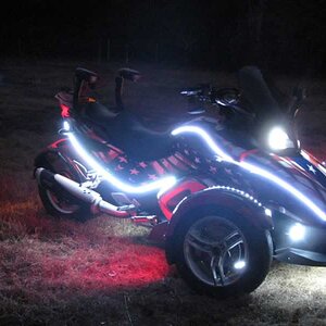 Front 3/4 view of Tanya's Spyder