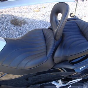 Corbin Seat with Large Oval Backrest