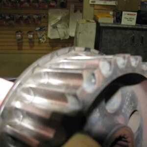 This shows the groove and the wear on the outer flange