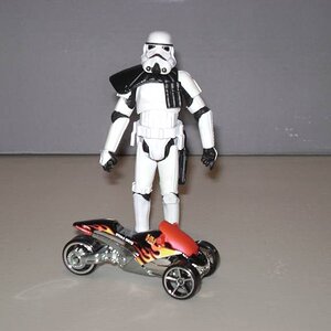 Stormtrooper and spyder
