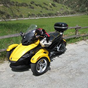 Spyders at Pinnacles 006 (2)