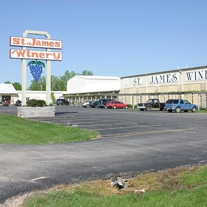 St James Winery