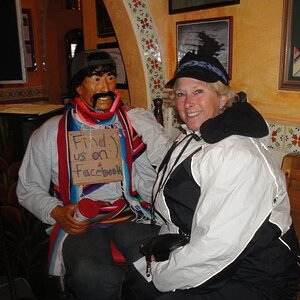 Spyderfest 2011 - SpyderLady and the Matre Di