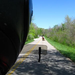 Group ryde to Devil's Elbow