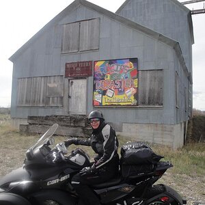 Montana - Cool Grafiti / Mural