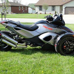 right side with pipes