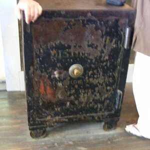 Watch it boys, this safe has already killed one  man