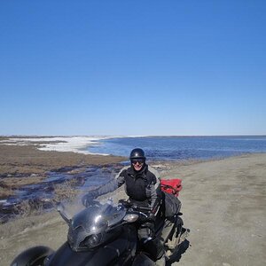 Deadhorse to Coldfoot, AK - The water is so blue!