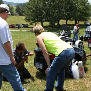 Lamont trying to fix Ann's trail lock - second one to bite the dust for her.