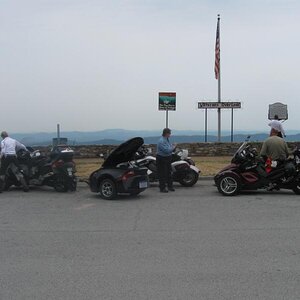 Stopped at Vetran's Look out on our way to Maggie Valley.