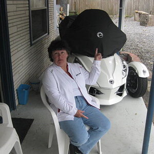 I actually backed the Spyder under the awning while Hub was saying the whole time..."Its not going to fit"...lol