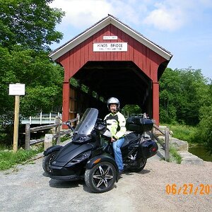 2011 06 27 Cheryl @ King's Bridge